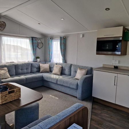 The Fleet Retreat Hotel Wyke Regis Екстериор снимка