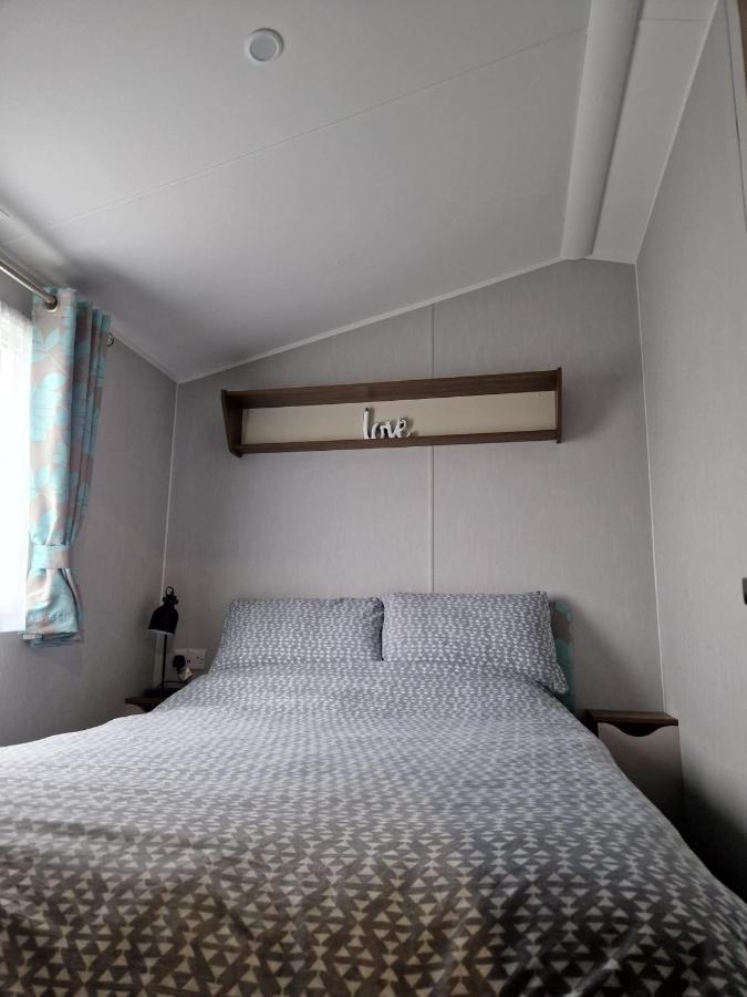 The Fleet Retreat Hotel Wyke Regis Екстериор снимка